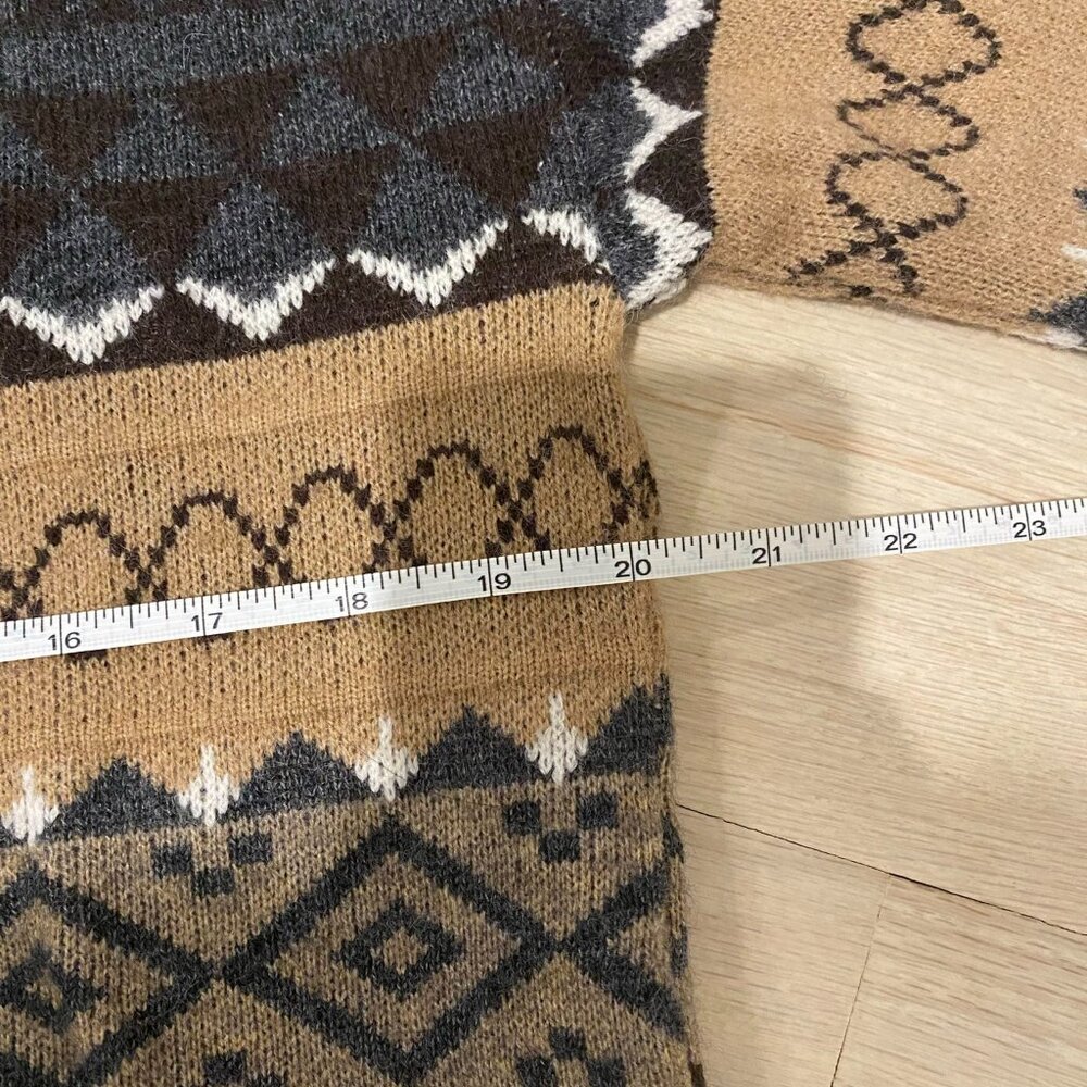 Knit Winter/Fall Sweater - Picture 4 of 5